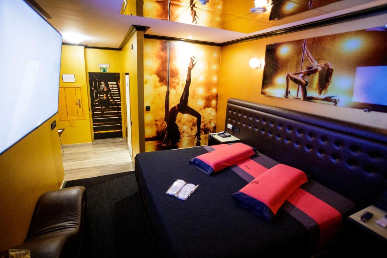 Motel Venus Santiago Luou Ngoại thất bức ảnh